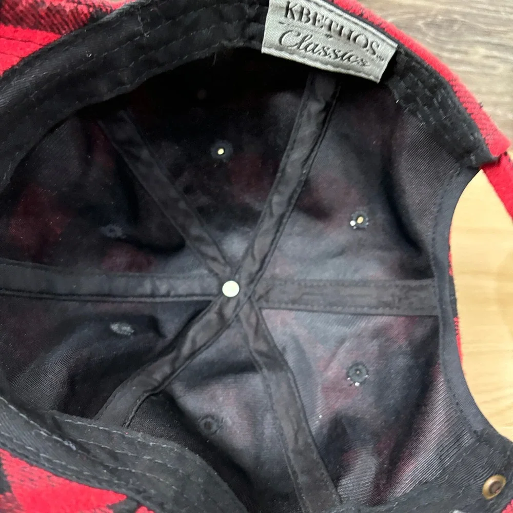 Flannel Hat Cap Strap Back Womens Red Black Plaid‎ Outdoors One Size Adjustable